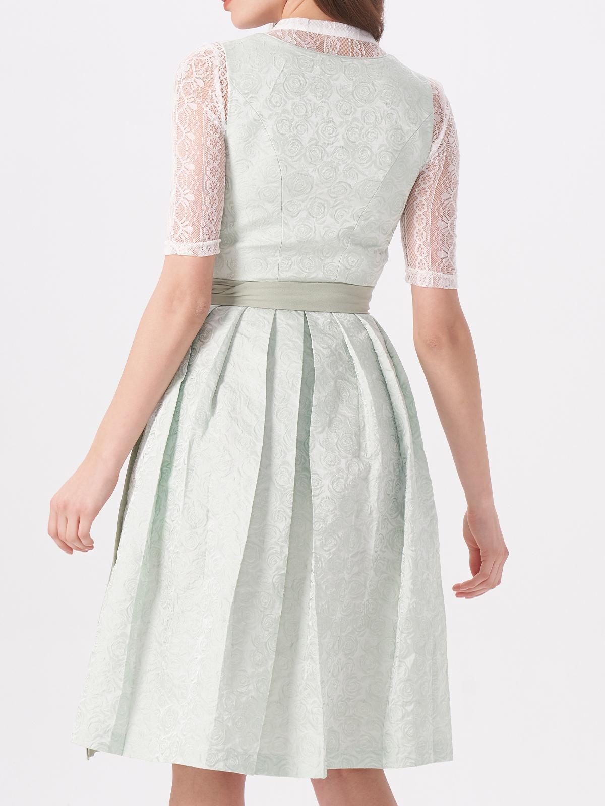 Modernes Dirndl mit Herzausschnitt in Grün