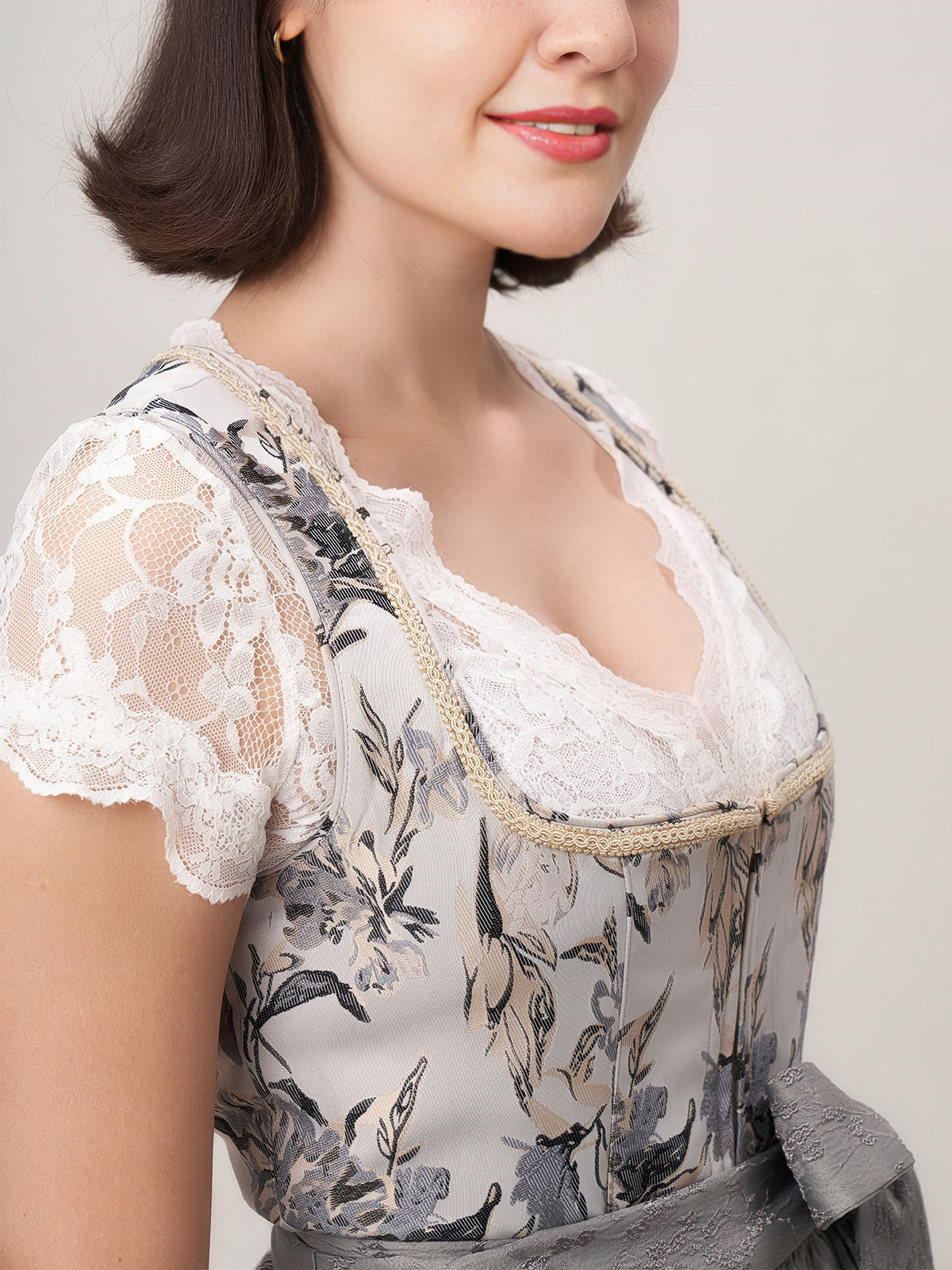 Johann & Johanna Dirndl in Grau