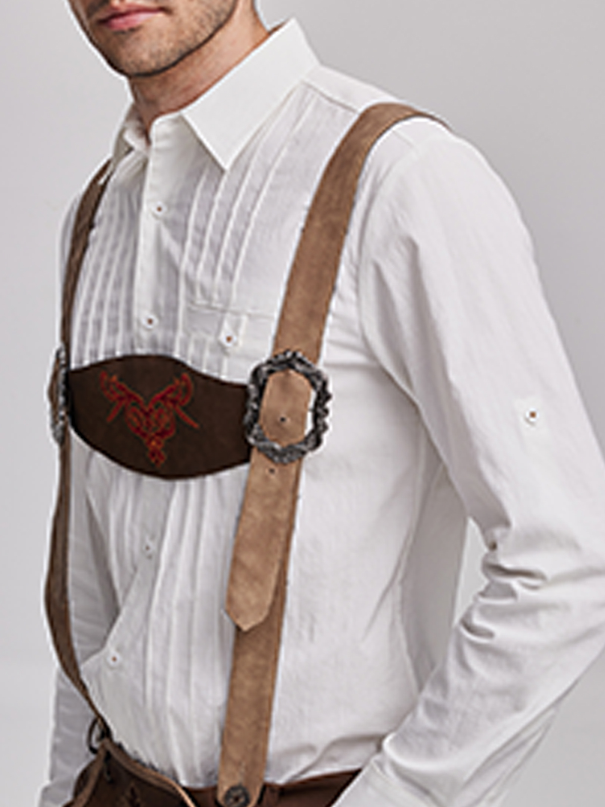 Stylisches Dirndl-Outfit