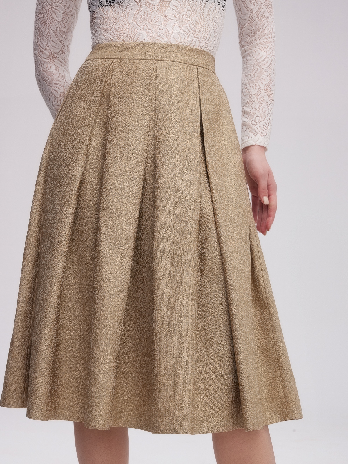 Modernes Dirndl in Grün