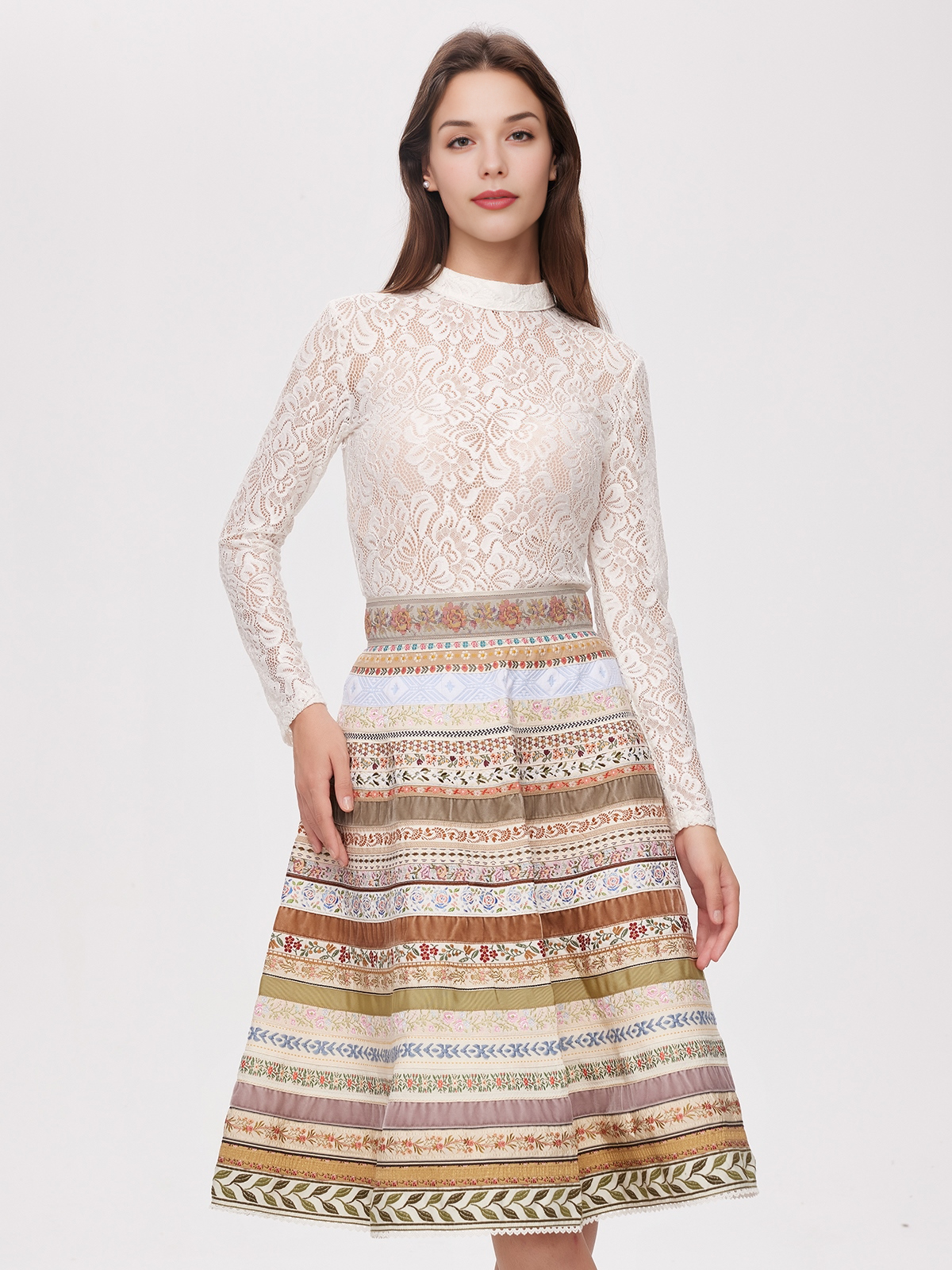 Dirndl Bluse in Beige