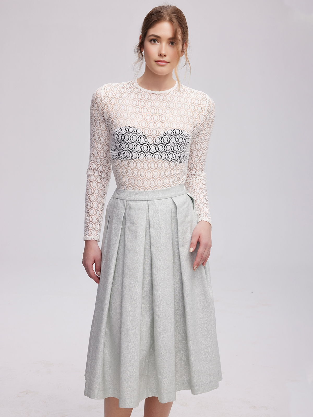 Blaues Dirndl in Grün-Tönen