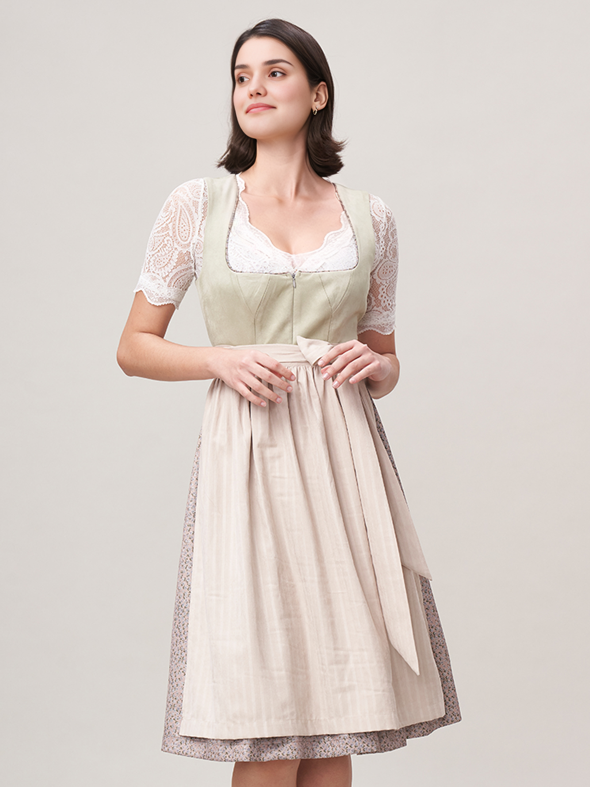Modernes Dirndl in Grün