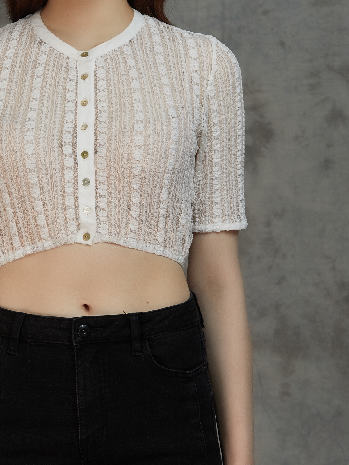 Modernes Dirndl in Schwarz-Grün